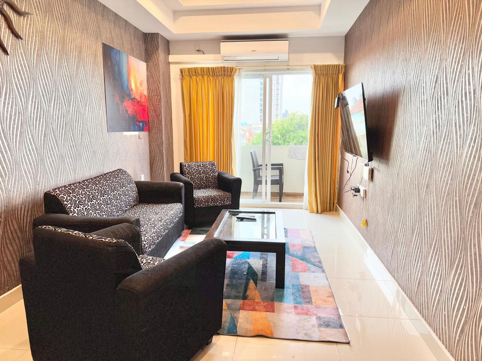 Ocean Breeze Negombo- Tidesend Luxury Beach Apartments Exterior photo